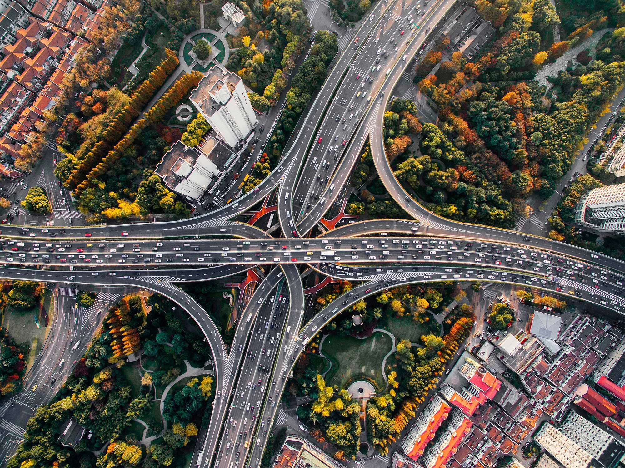 Vista aérea de nodo de carreteras